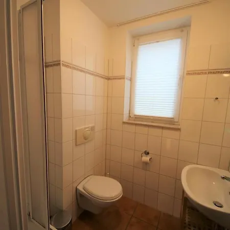 Feriehus S 42 B - Ferienhaus Mit Terasse Und Grossem Garten An Der Mueritz *